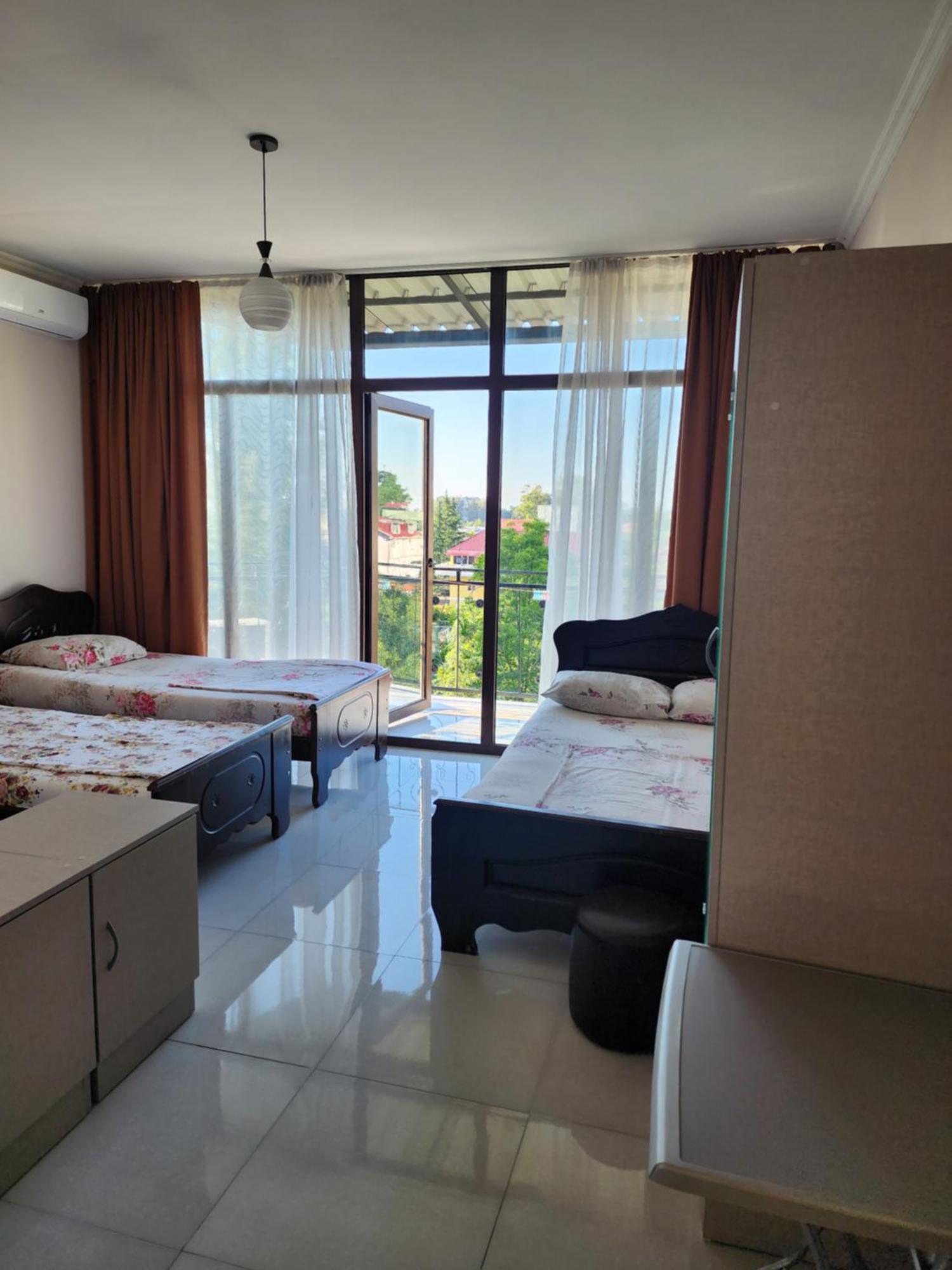 Vizitori Hotel โกนิโอ ภายนอก รูปภาพ